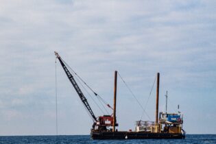 Vietato transitare nell’Area Marina Protetta “Penisola del Sinis – Isola di Mal di Ventre” nell’area dei dissuasori antistrascico